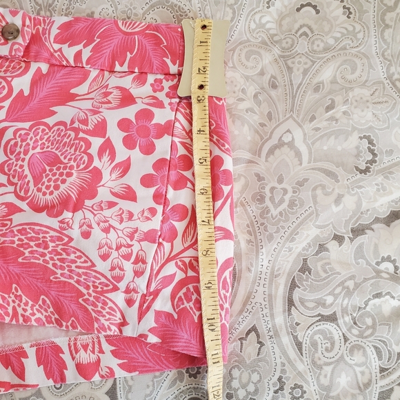 J. Crew floral shorts size 2 - Picture 6 of 7